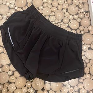Lululemon Hotty Hots Size 6